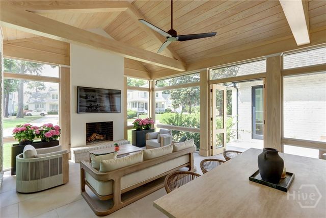 217 John Wesley Way, Savannah, GA 31404