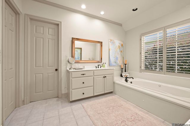 5548 Coldwater Creek Ct, Baton Rouge, LA 70808