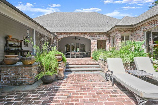 5548 Coldwater Creek Ct, Baton Rouge, LA 70808