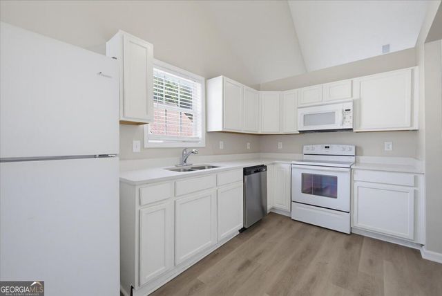 6563 Lake Mill Trace, Lithonia, GA 30038