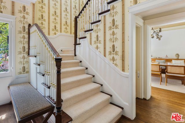 320 Hilgard Avenue, Los Angeles, CA 90024