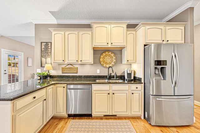 604 Feathery Lane, Seneca, SC 29678