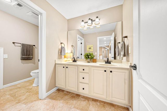 604 Feathery Lane, Seneca, SC 29678