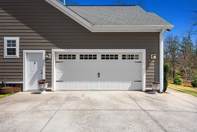 604 Feathery Lane, Seneca, SC 29678