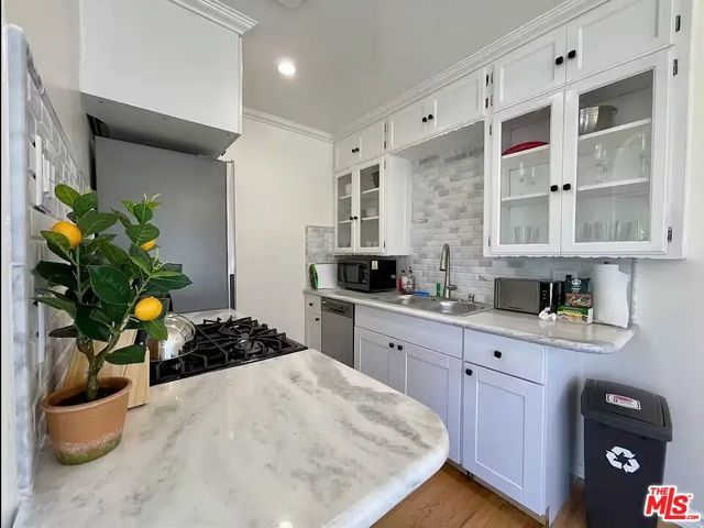 1144 15th Street 6, Santa Monica, CA 90403