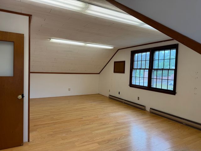 111 River Road, Barkhamsted, CT 06063