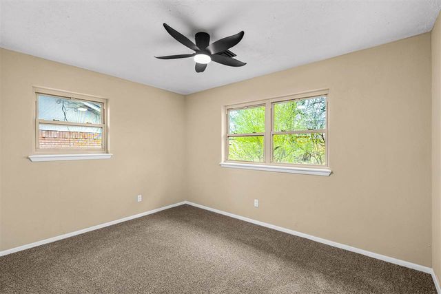 406 NW 75th St, Lawton, OK 73505