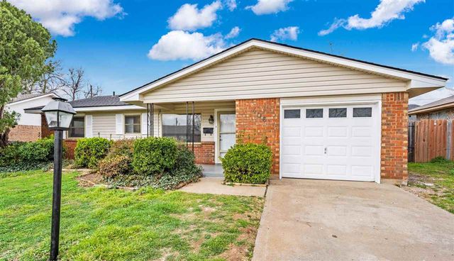 406 NW 75th St, Lawton, OK 73505