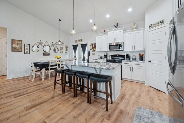 181 SW 24TH AVENUE, Trenton, FL 32693