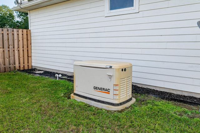 181 SW 24TH AVENUE, Trenton, FL 32693