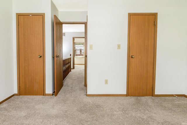 2484 S Brittany Lane, Bloomington, IN 47401