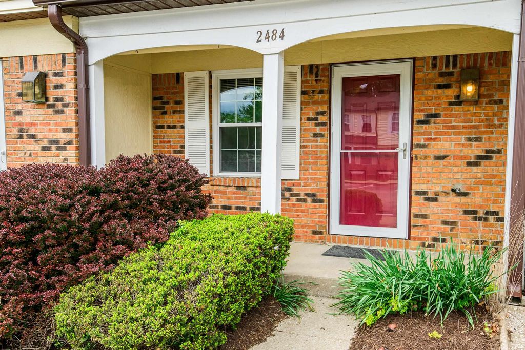 2484 S Brittany Lane, Bloomington, IN 47401