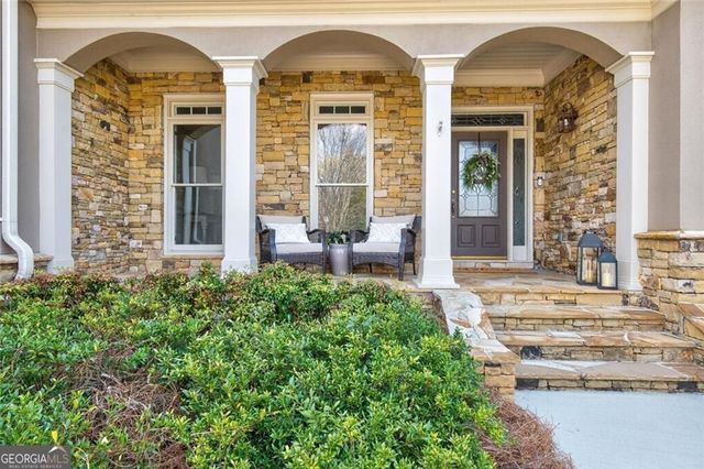 360 Falls Point Trail, Johns Creek, GA 30022