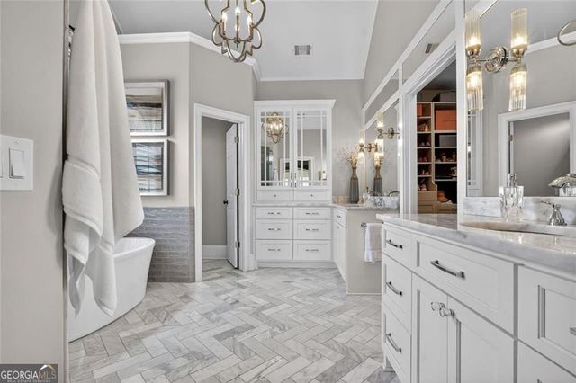 360 Falls Point Trail, Johns Creek, GA 30022