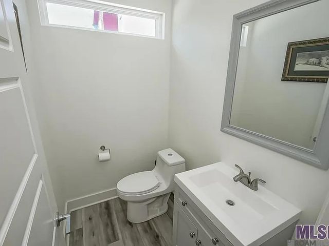 9855 Red Stick Crossing Ave, Baton Rouge, LA 70815