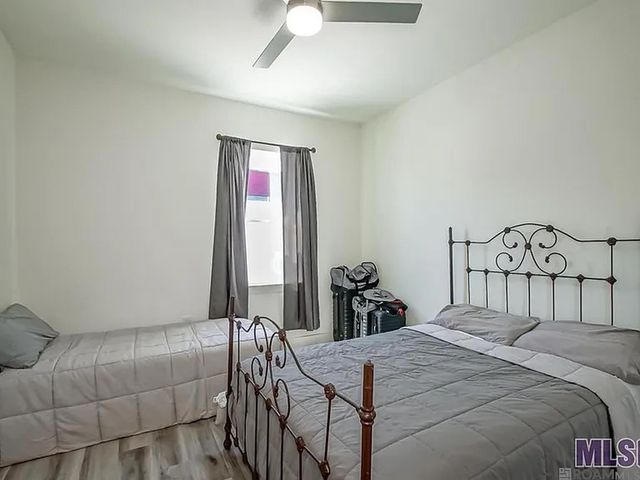 9855 Red Stick Crossing Ave, Baton Rouge, LA 70815