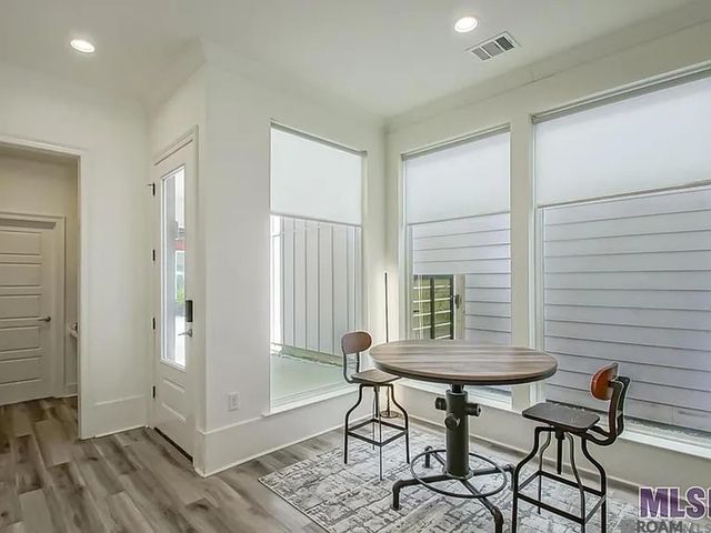 9855 Red Stick Crossing Ave, Baton Rouge, LA 70815