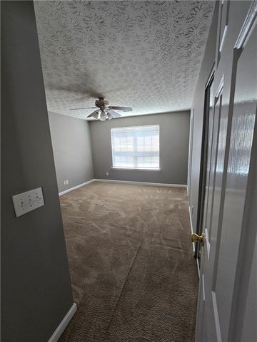 231 Windcroft Lane NW, Acworth, GA 30101