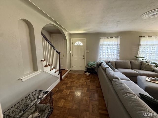 2623 Sims Avenue, Overland, MO 63114