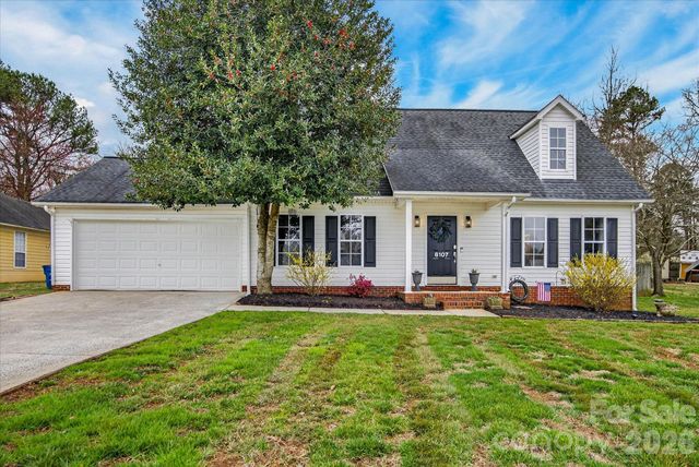 6107 Colchester Lane, Matthews, NC 28104