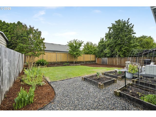 15006 Se SIEBEN CREEK Dr, Clackamas, OR 97015