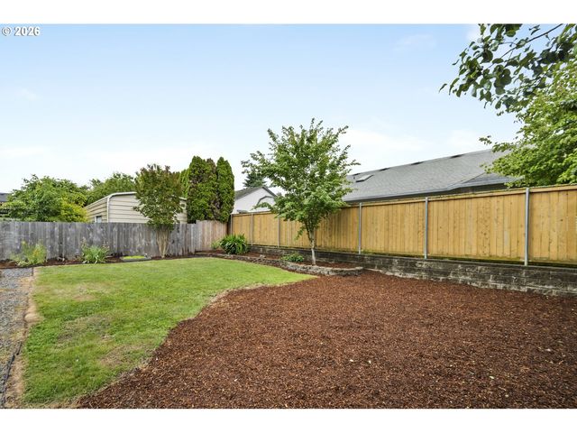 15006 Se SIEBEN CREEK Dr, Clackamas, OR 97015