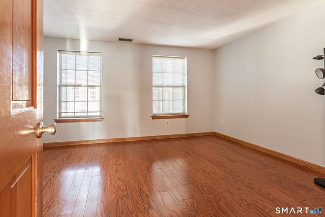 80 North Mountain Road F, New Britain, CT 06053