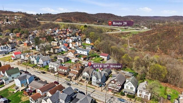 637 E 10th Ave, Tarentum, PA 15084