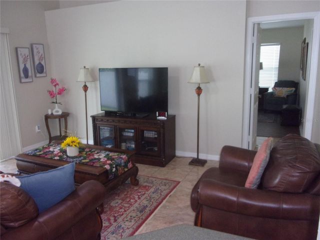 1519 LALIQUE LANE, Orlando, FL 32828