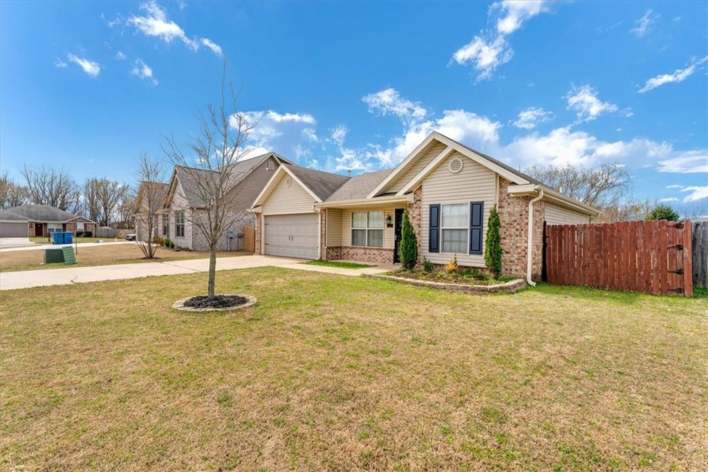 5408 SW Remington Road, Bentonville, AR 72713