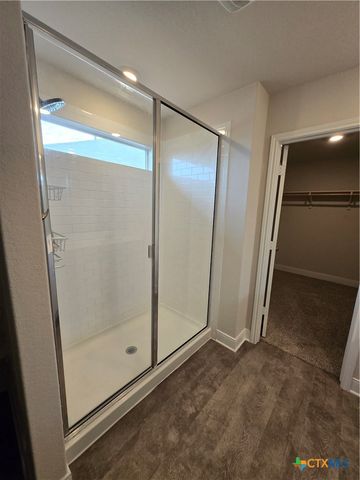 1420 Parkwood, Seguin, TX 78155