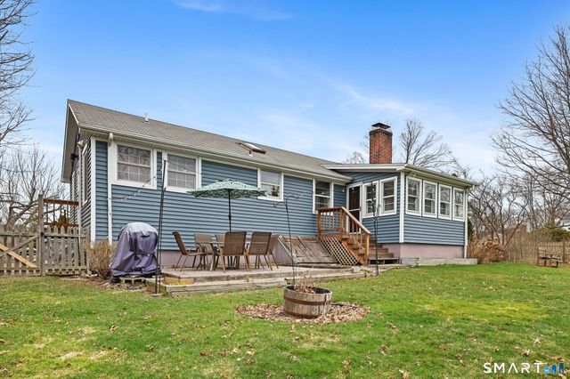 19 Lyncrest Drive, Norwalk, CT 06851