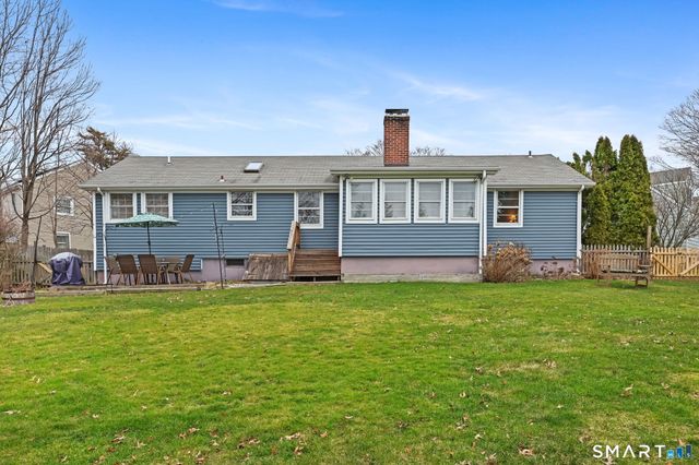 19 Lyncrest Drive, Norwalk, CT 06851