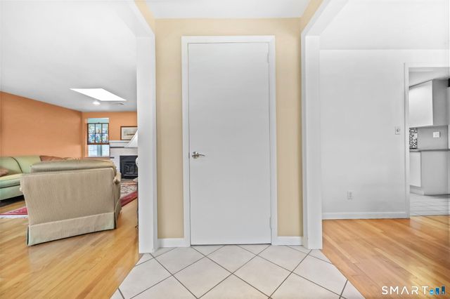 19 Lyncrest Drive, Norwalk, CT 06851