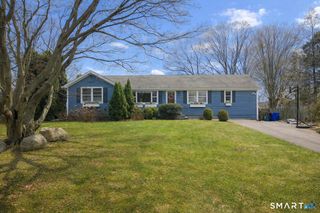 19 Lyncrest Drive, Norwalk, CT 06851