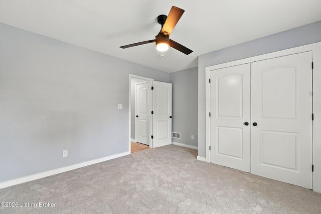 180 Azure Dr, Mt Washington, KY 40047