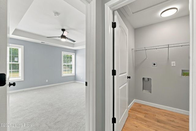 180 Azure Dr, Mt Washington, KY 40047