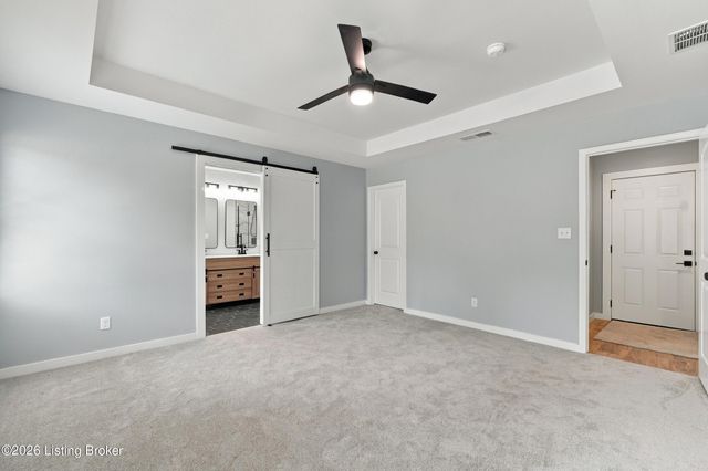 180 Azure Dr, Mt Washington, KY 40047