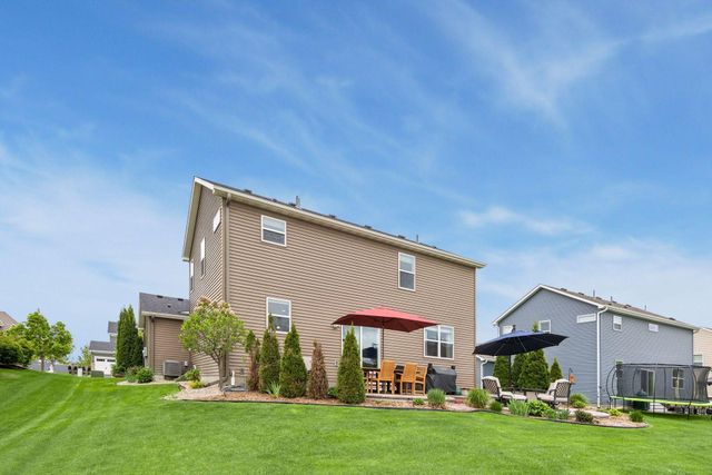 1098 Prairie View Lane, Waconia, MN 55387