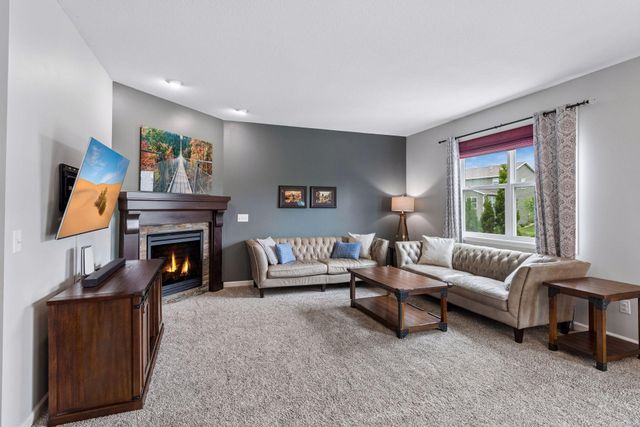 1098 Prairie View Lane, Waconia, MN 55387