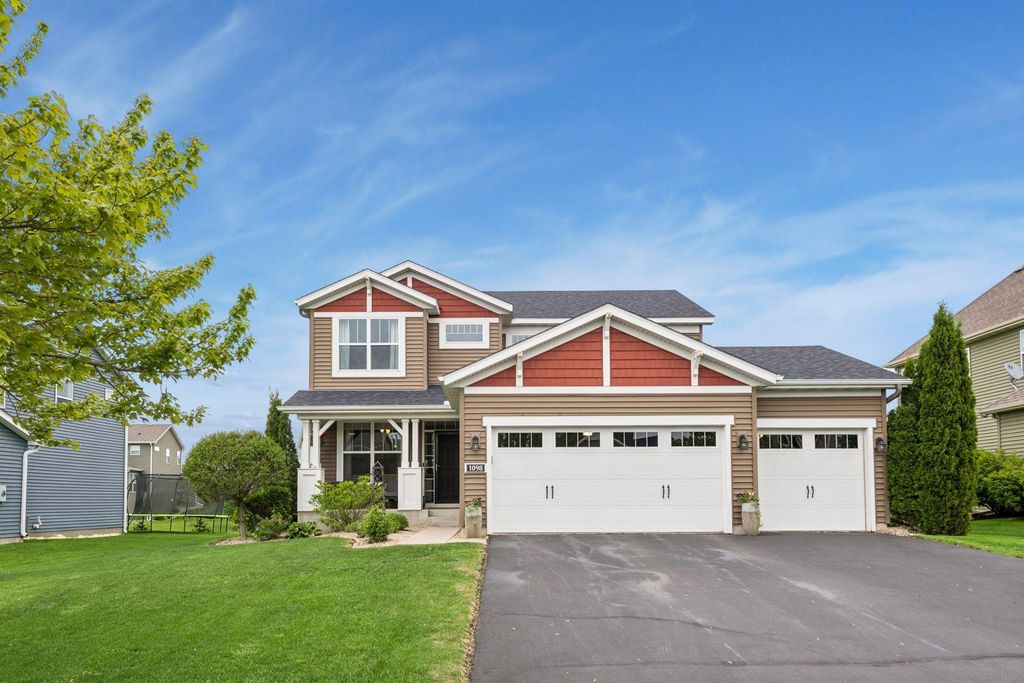 1098 Prairie View Lane, Waconia, MN 55387