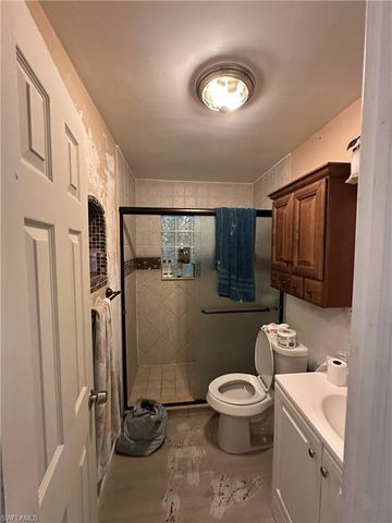 16940 Tarpon WAY, North Fort Myers, FL 33917