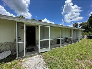 16940 Tarpon WAY, North Fort Myers, FL 33917
