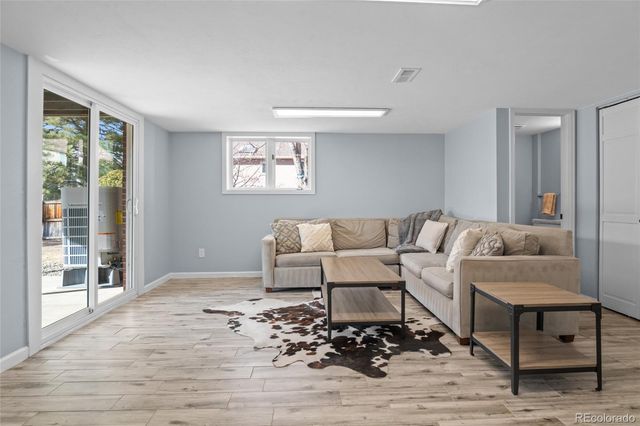 1721 E Phillips Avenue, Centennial, CO 80122