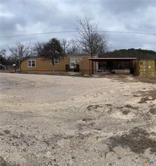 349 9th ST, Lometa, TX 76853