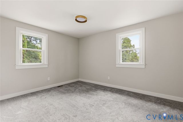 2224 Overlook Rd, Powhatan, VA 23139