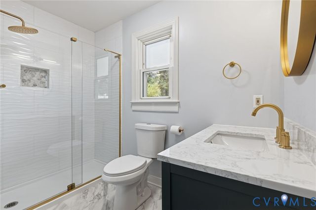 2224 Overlook Rd, Powhatan, VA 23139