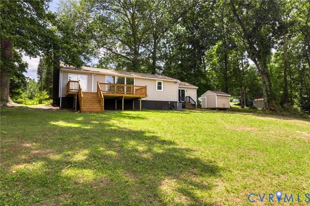 2224 Overlook Rd, Powhatan, VA 23139