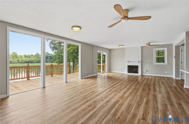 2224 Overlook Rd, Powhatan, VA 23139