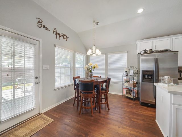 2307 Megellan Point Lane, Pearland, TX 77584